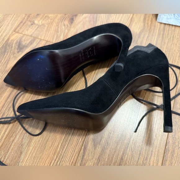 Stuart Weitzman Black Heels with Lace Detail - Picture 4 of 5